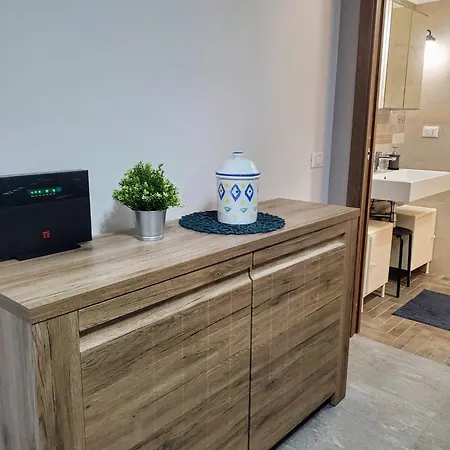 Suite Apartment Apartment *