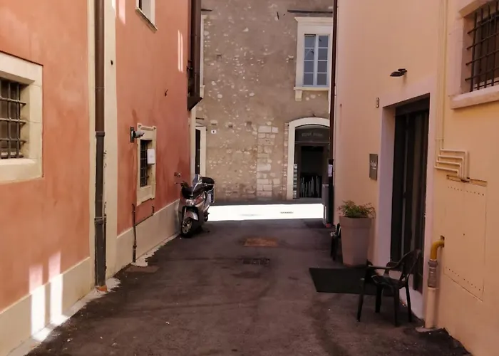 Suite Apartment * LʼAquila